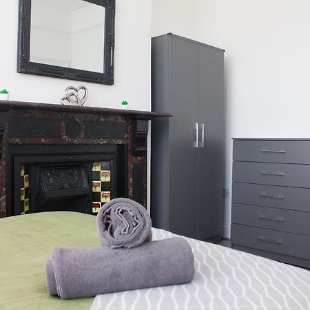 Villa Boaler House, Modern 4 Bed House With Parking Sleeps 8 Liverpool Exterior foto