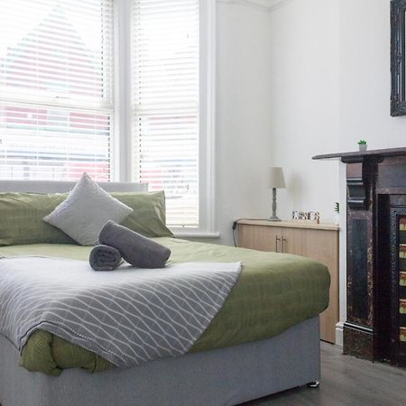 Villa Boaler House, Modern 4 Bed House With Parking Sleeps 8 Liverpool Exterior foto