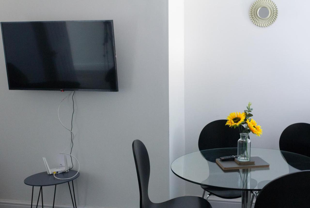 Villa Boaler House, Modern 4 Bed House With Parking Sleeps 8 Liverpool Exterior foto